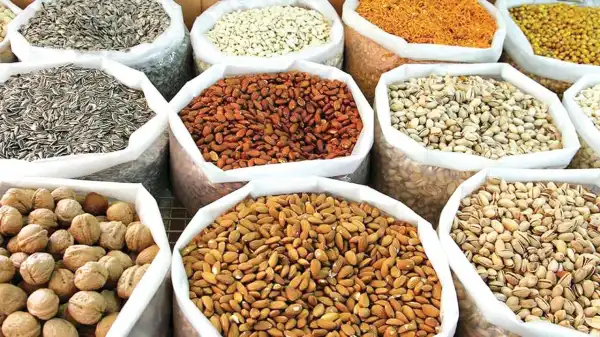 Food exporters and airport security agents